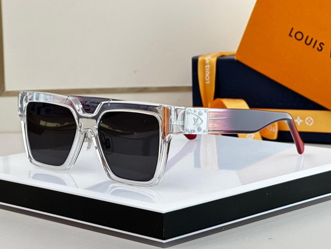 Louis Vuitton Sunglasses ID:20230516-109